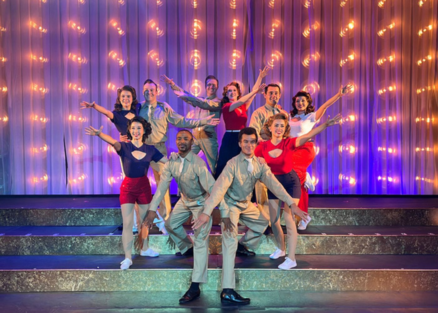 Cast of SENTIMENTAL JOURNEY at Mountain Theatre Company.