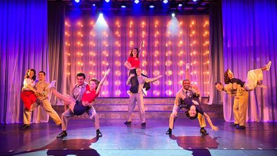 Cast of SENTIMENTAL JOURNEY at Mountain Theatre Company. Photo