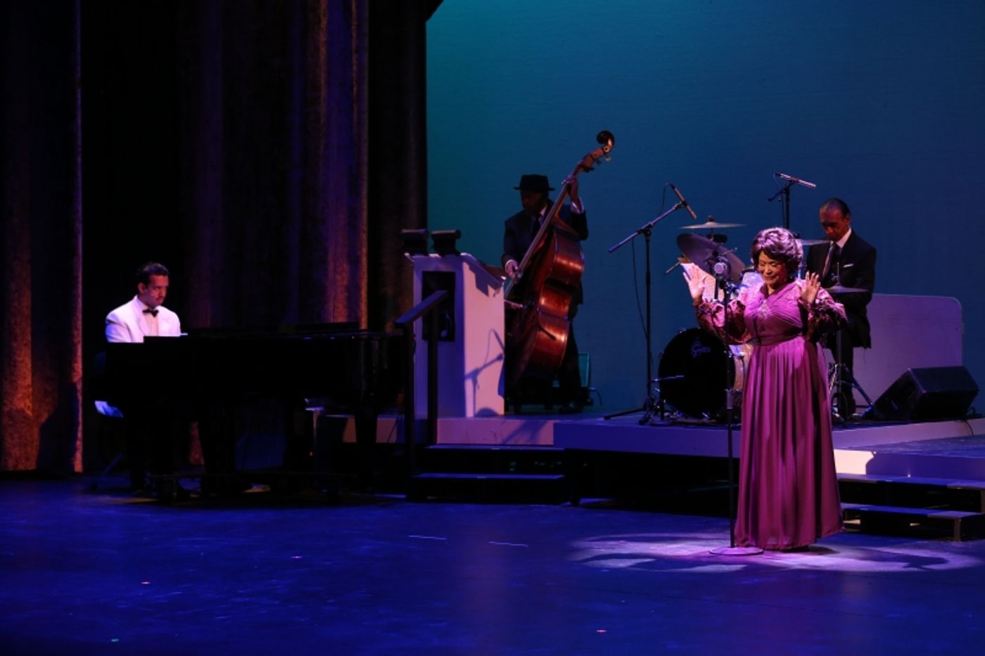 Review: Freda Payne and her 'Band' of Gold Marvel in ELLA: FIRST LADY OF SONG at The Madison Theatre At Molloy College  Image