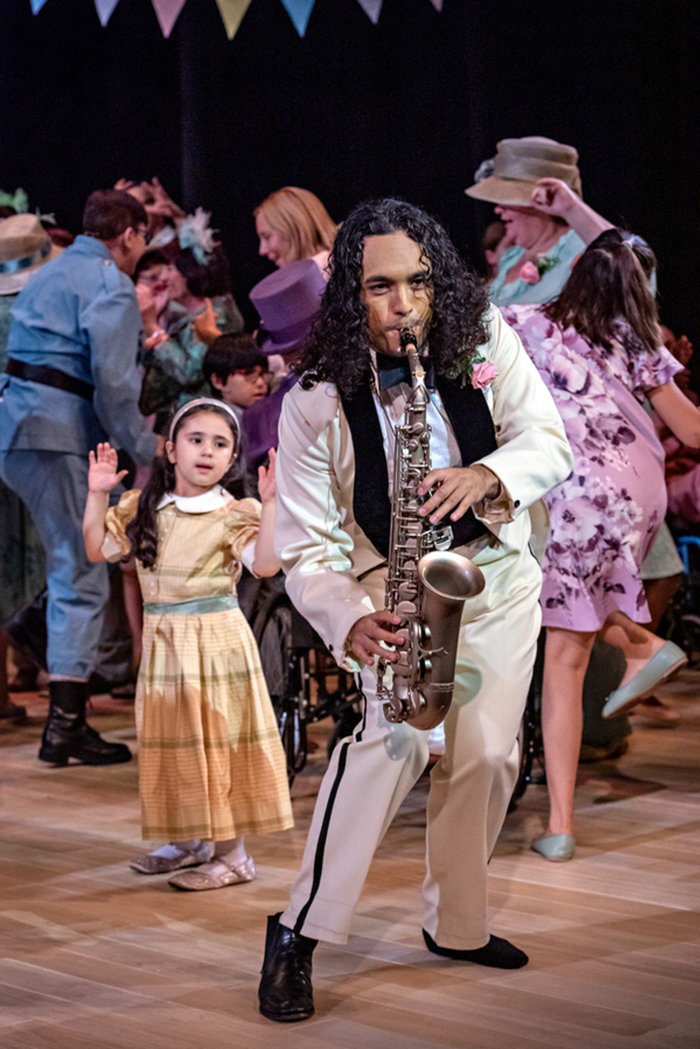 Photos: First Look at THE DONCASTRIAN CHALK CIRCLE at Cast in Doncaster  Image