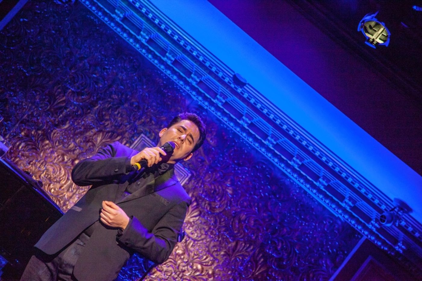 Review: John Lloyd Young's 54 Below Audience Loves MOSTLY SOUL: BELOVED HITS FROM MOTOWN TO BROADWAY Review: John Lloyd Young's 54 Below Audience Loves MOSTLY SOUL: BELOVED HITS FROM MOTOWN TO BROADWAY Image