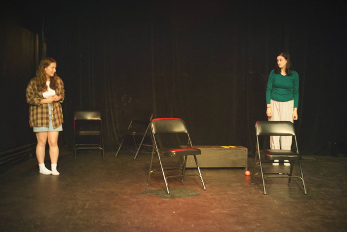 Photos: Inside Rehearsal For THE GIRL WITH THE RED HAIR  Image