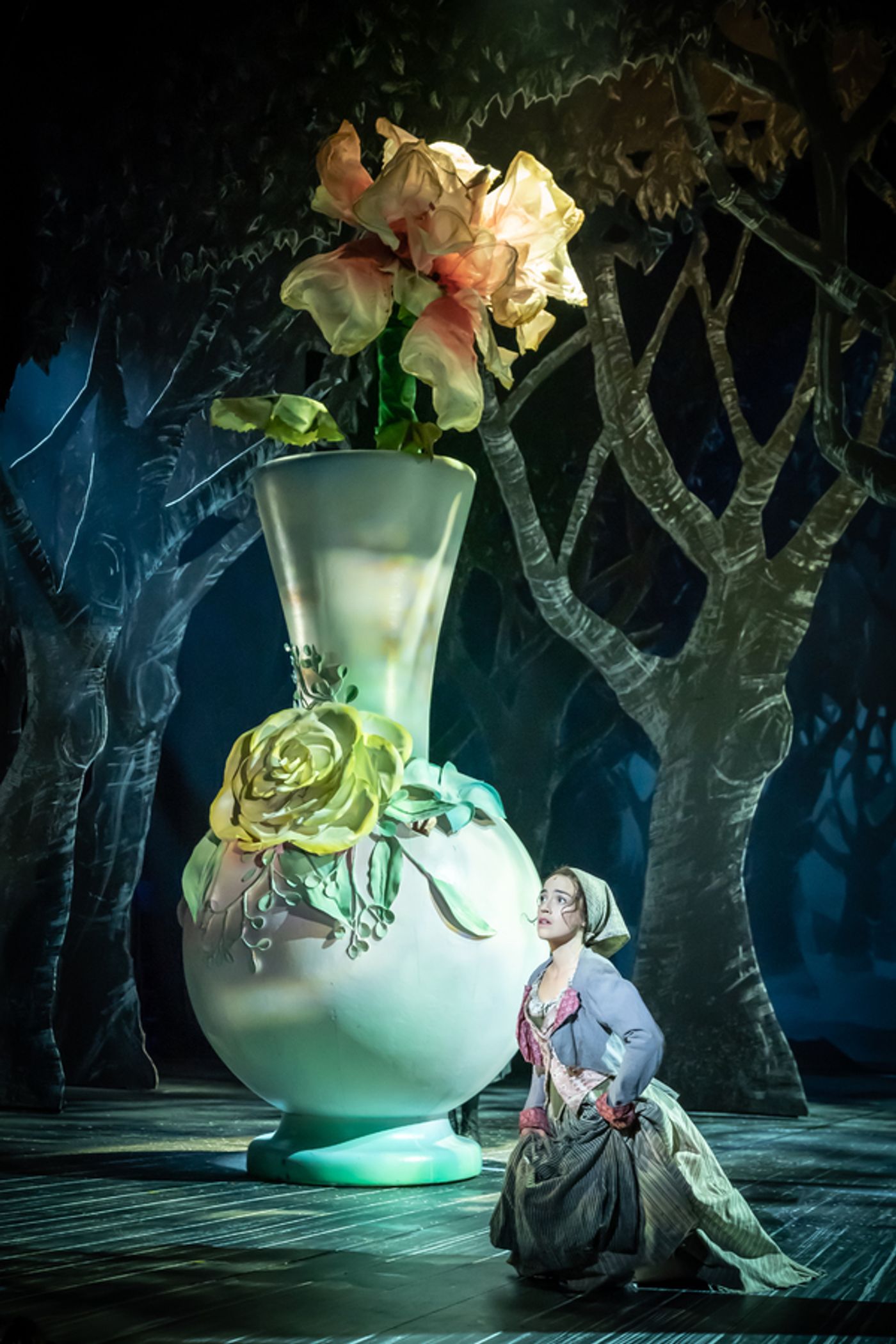 Photos: First Look at INTO THE WOODS at Theatre Royal Bath  Image