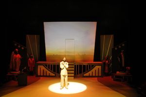 Chris Taylor @ BroadwayWorld Chris Taylor Photo