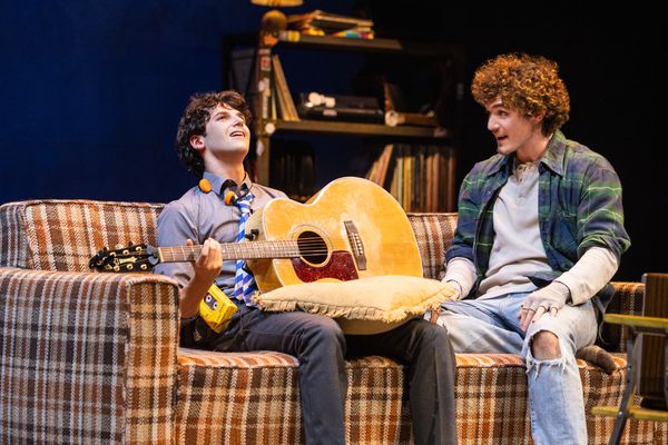 Photos: Get a First Look at Adam Bregman, Dee Roscioli & More in SING STREET at The Huntington — photo 4 of 12