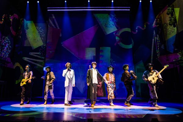Photos: Get a First Look at Adam Bregman, Dee Roscioli & More in SING STREET at The Huntington — photo 5 of 12