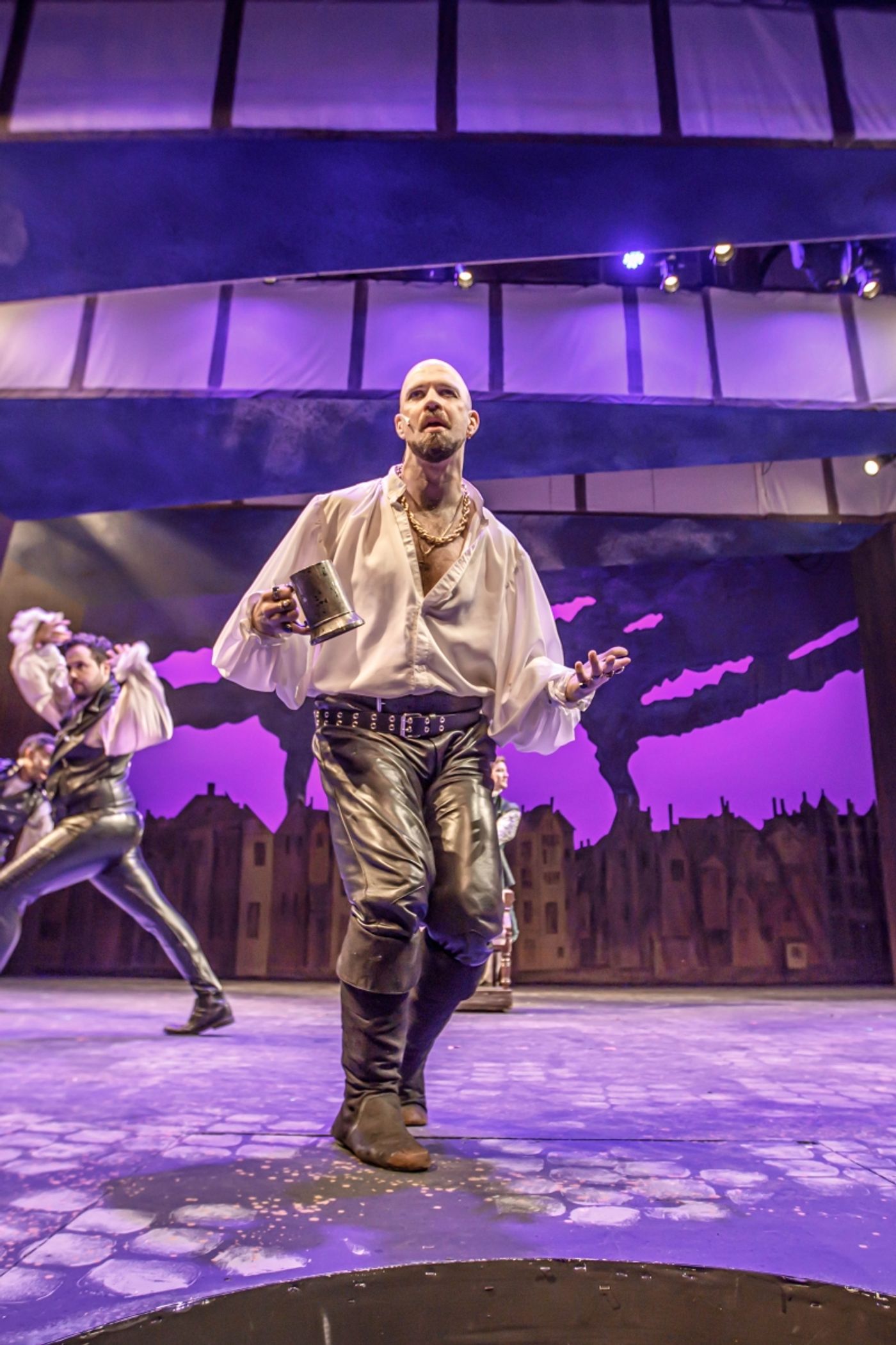 Review: SOMETHING ROTTEN! at Playhouse On The Square  Image