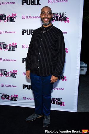 Eddie Cooper @ BroadwayWorld Eddie Cooper Photo