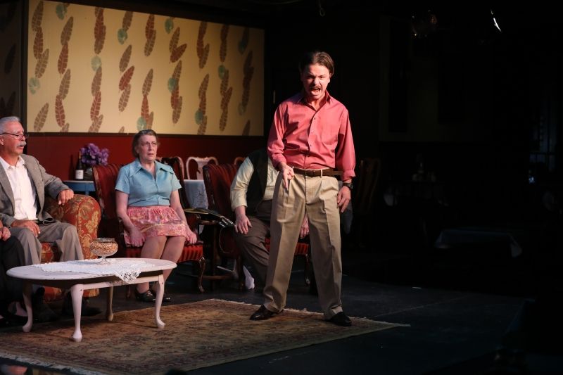 Review: OVER THE RIVER AND THROUGH THE WOODS at Murry's Dinner Playhouse tells the importance of 'Tengo Famiglia'  Image
