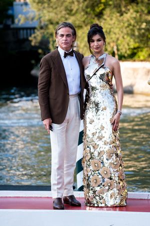 Chris Pine and Gemma Chan Photo