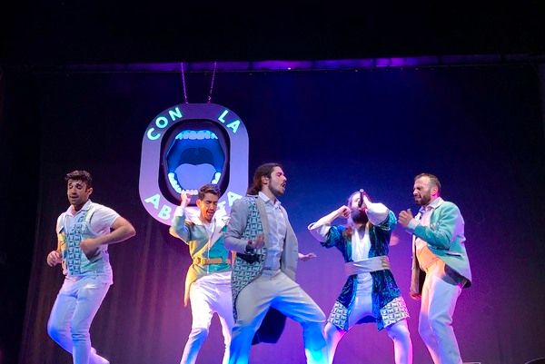 PHOTO: Dimensión Vocal estrena su nuevo show CON LA BOCA ABIERTA  Image