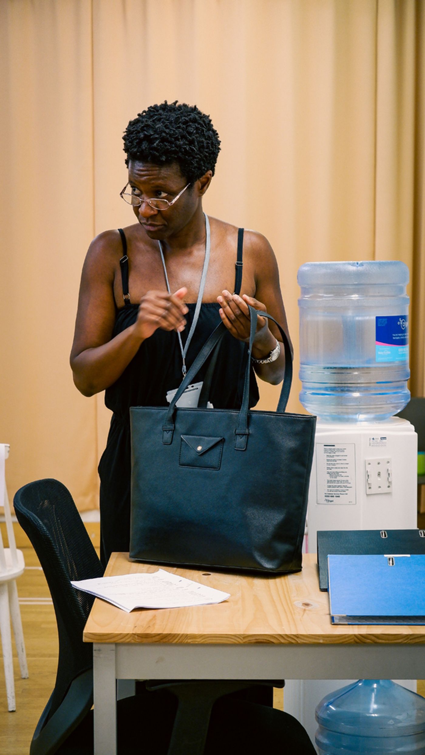 Photos: Inside Rehearsal For RAVENSCOURT at Hampstead Theatre  Image