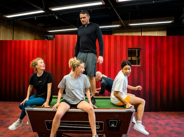 Kirsty Stuart, Chanel Waddock, Joe Layton, Matt Trevannion, Hannah Sinclair Robinson Photo