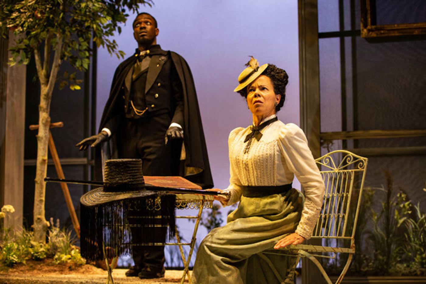 Photos: First Look at the UK Tour of THE IMPORTANCE OF BEING EARNEST  Image
