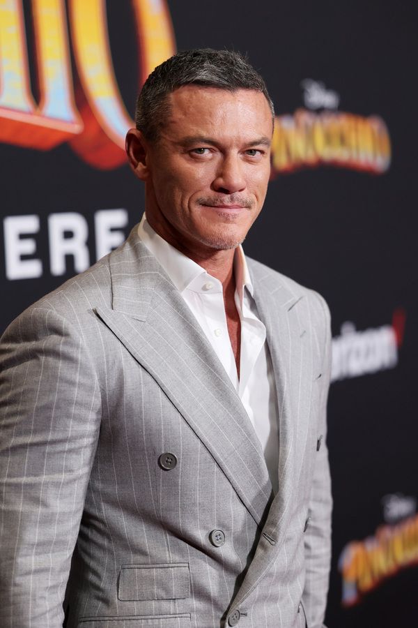 Luke Evans Photo
