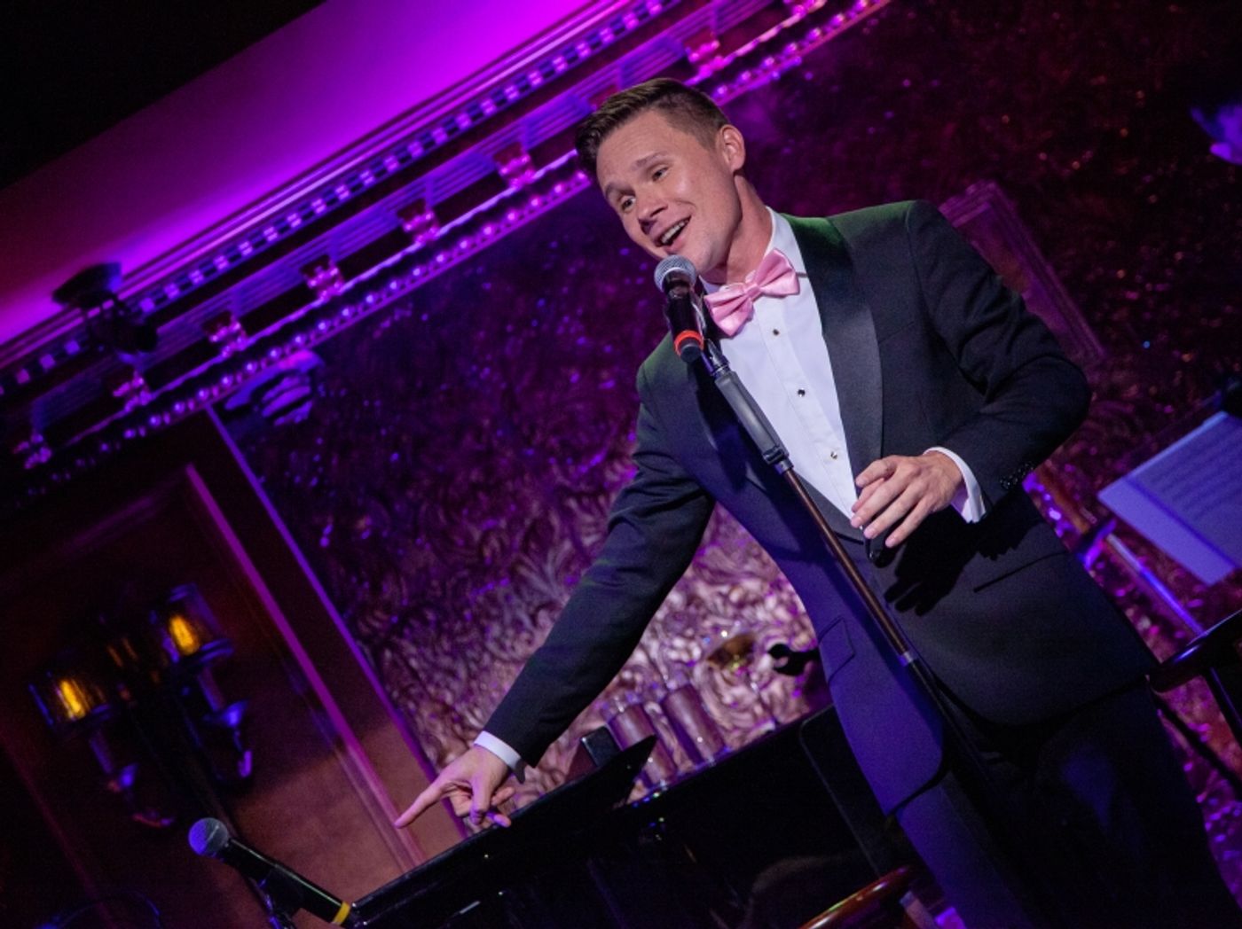 Review: SETH SIKES SINGS BARBRA STREISAND Satisfies Sikes Fans at 54 Below Review: SETH SIKES SINGS BARBRA STREISAND Satisfies Sikes Fans at 54 Below Image