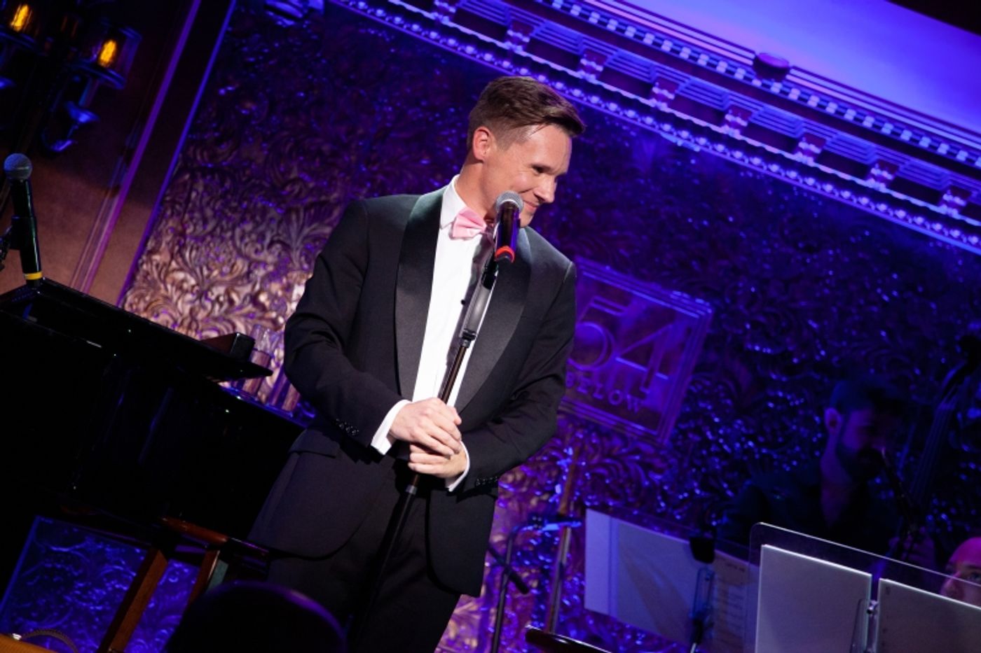 Review: SETH SIKES SINGS BARBRA STREISAND Satisfies Sikes Fans at 54 Below Review: SETH SIKES SINGS BARBRA STREISAND Satisfies Sikes Fans at 54 Below Image