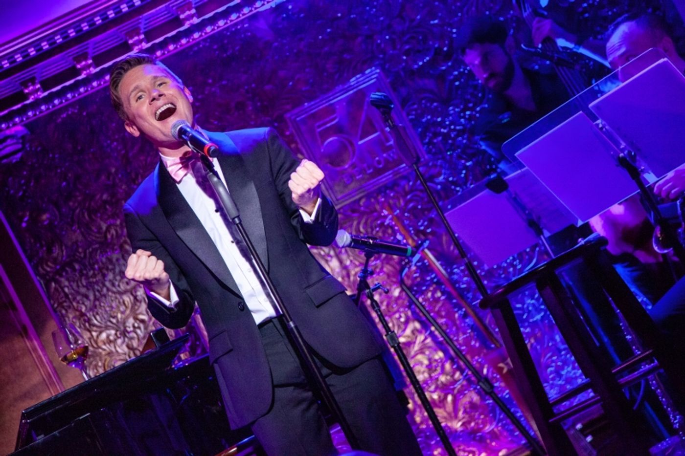 Review: SETH SIKES SINGS BARBRA STREISAND Satisfies Sikes Fans at 54 Below Review: SETH SIKES SINGS BARBRA STREISAND Satisfies Sikes Fans at 54 Below Image