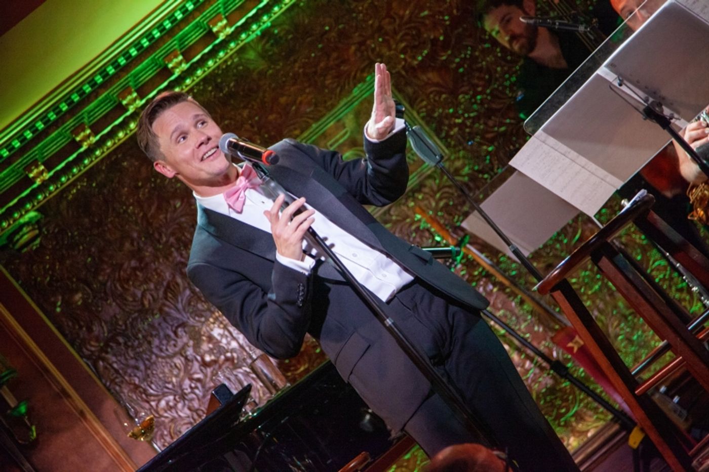 Review: SETH SIKES SINGS BARBRA STREISAND Satisfies Sikes Fans at 54 Below Review: SETH SIKES SINGS BARBRA STREISAND Satisfies Sikes Fans at 54 Below Image