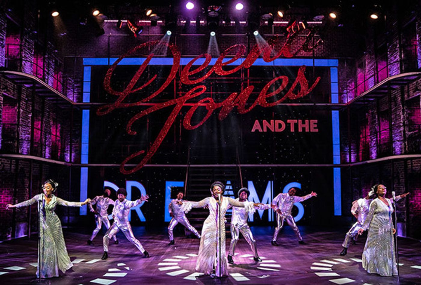 Photos: First Look at DREAMGIRLS in Performance at Paramount Theatre Photos: First Look at DREAMGIRLS in Performance at Paramount Theatre Image