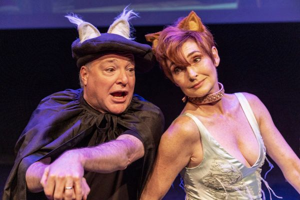 Richard Horvitz and Carolyn Hennesy Photo