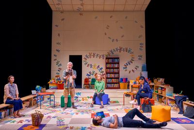 Kirsten Foster, Susan Kelechi Watson, Mark McKinney, Helen Hunt, Ben Schnetzer Photo