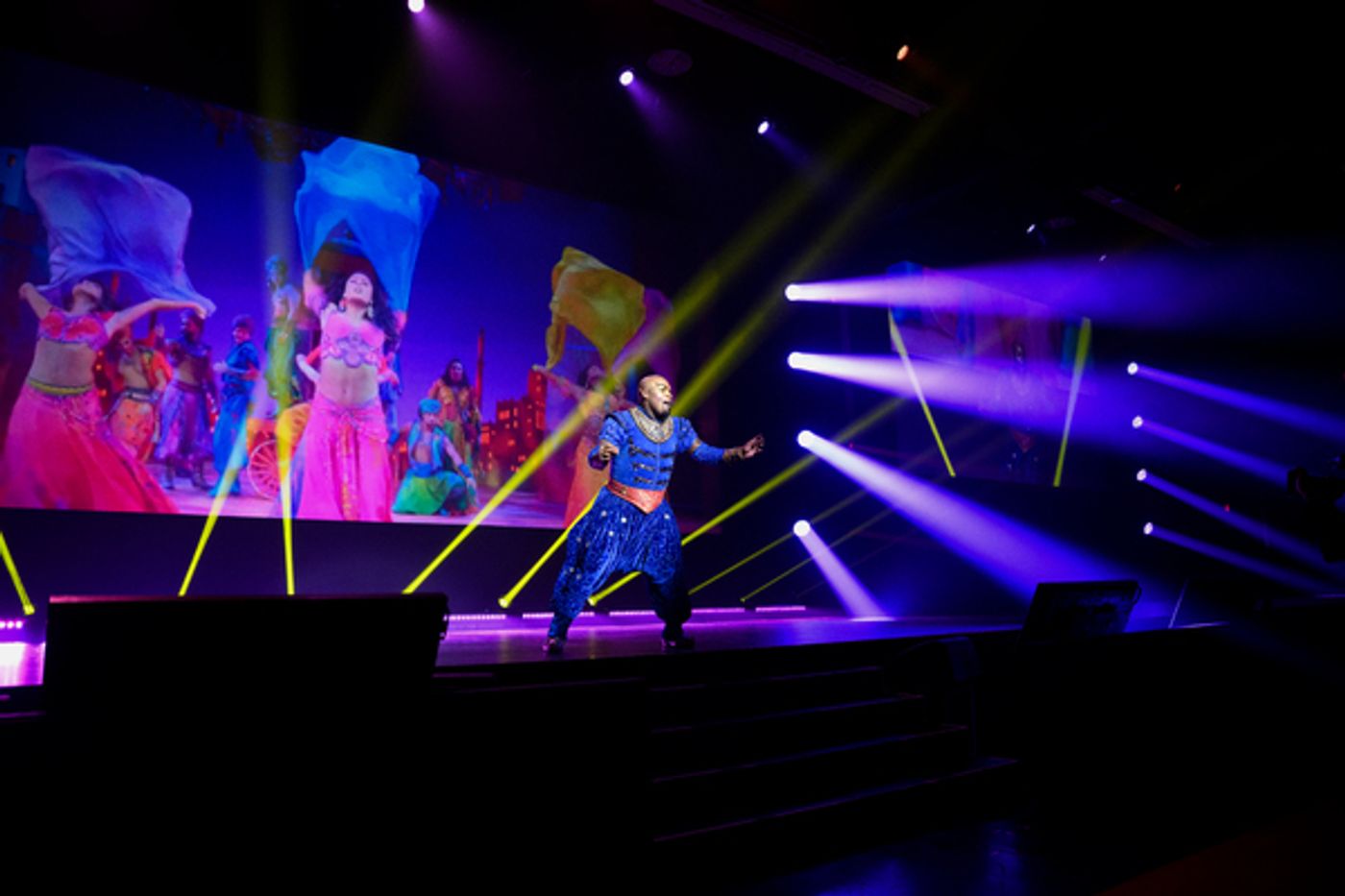 Photos: Cast Members From ALADDIN, THE LION KING & FROZEN Perform at D23 Expo Legends Ceremony  Image