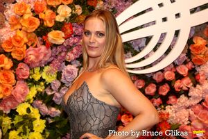 Elizabeth Stanley  Photo