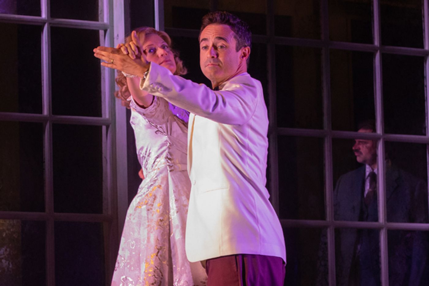 Photos: First Look at the UK Tour of THE MIRORR CRACK'D  Image