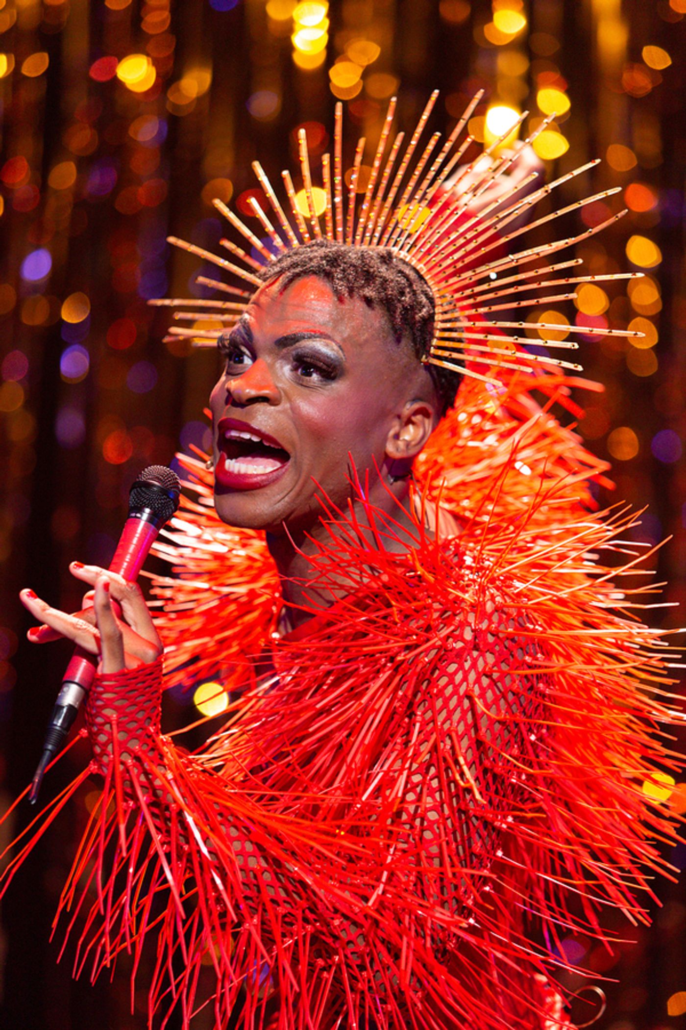 Photos & Video: First Look at KINKY BOOTS First UK Revival and Regional Premiere  Image