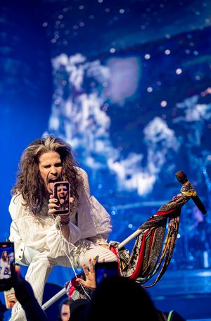 Steven Tyler @ BroadwayWorld Steven Tyler Photo