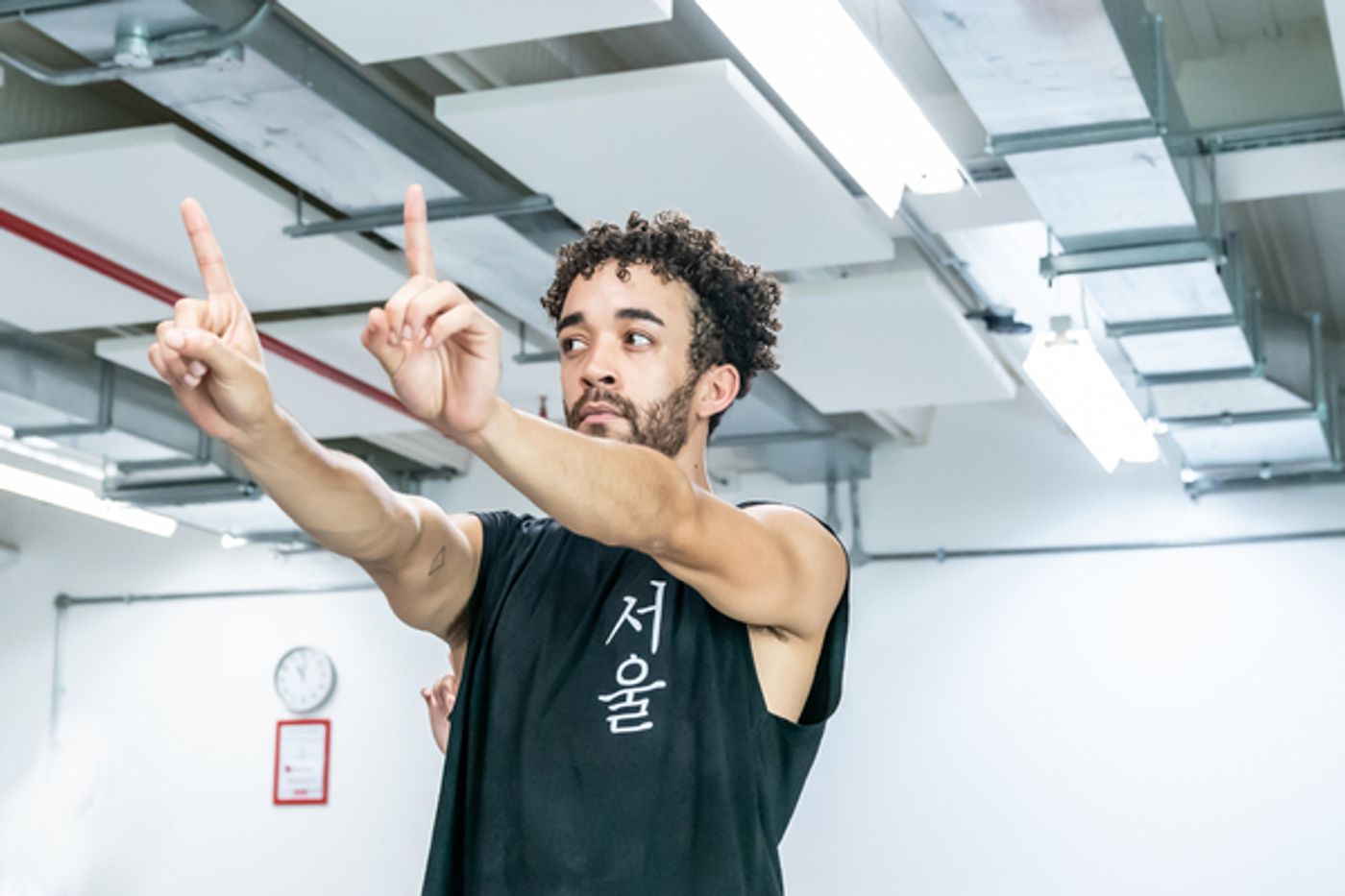 Photos: Inside Rehearsal With Callum Scott Howells, Madeline Brewer and the New Cast of CABARET at the Kit Kat Club  Image