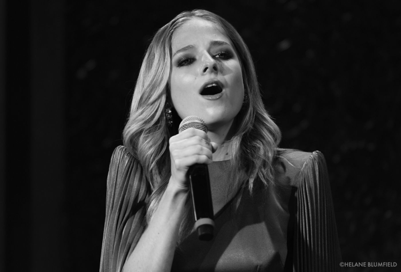 Photos: JACKIE EVANCHO SINGS JONI MITCHELL at 54 Below By Helane Blumfield  Image
