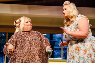 M'Lynn (Shelleigh-Mairi Ferguson) & Annelle (Samantha Jane Lobberegt) Photo