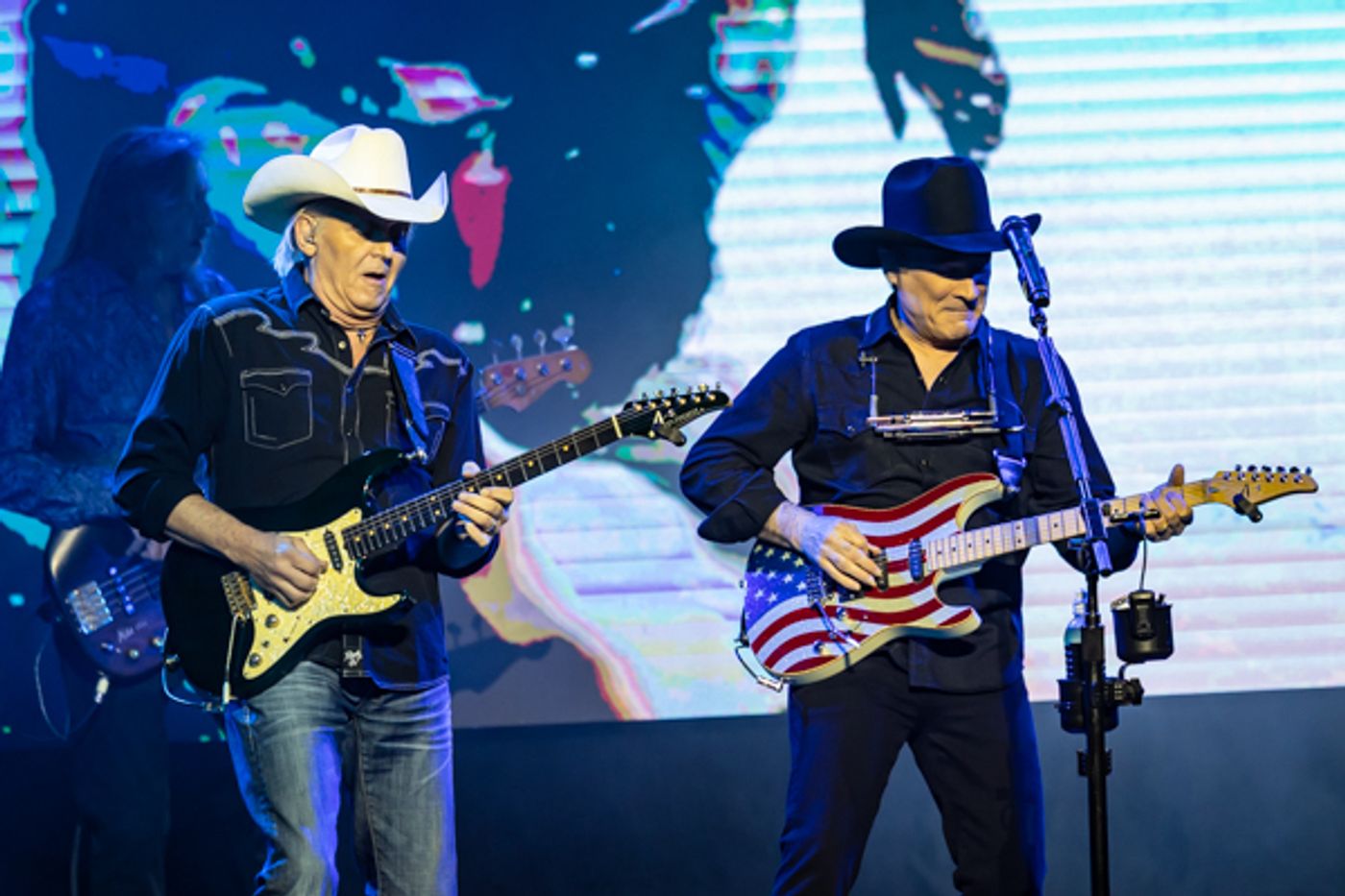 Photos: Inside Mount Vernon Arts Consortium present Clint Black In concert Photos: Inside Mount Vernon Arts Consortium present Clint Black In concert Image