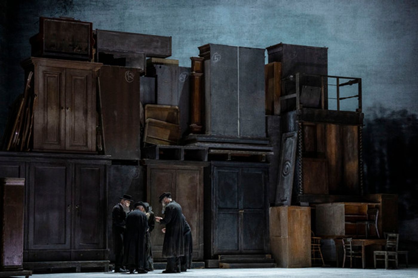 Photos: First Look at Lyric Opera of Chicago's FIDDLER ON THE ROOF with Steven Skybell, Debbie Gravitte, and More  Image