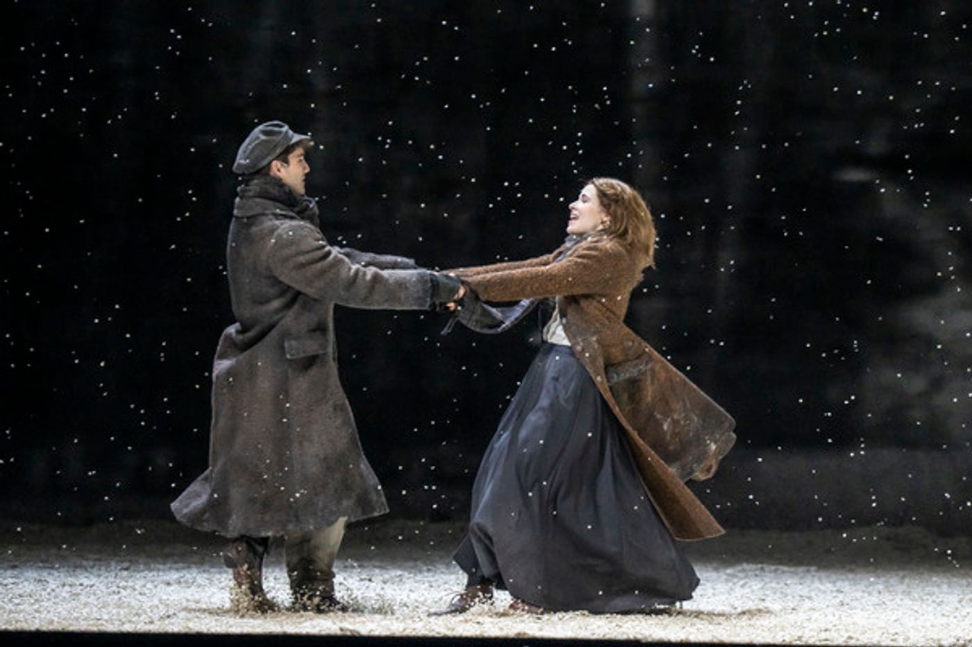 Photos: First Look at Lyric Opera of Chicago's FIDDLER ON THE ROOF with Steven Skybell, Debbie Gravitte, and More  Image