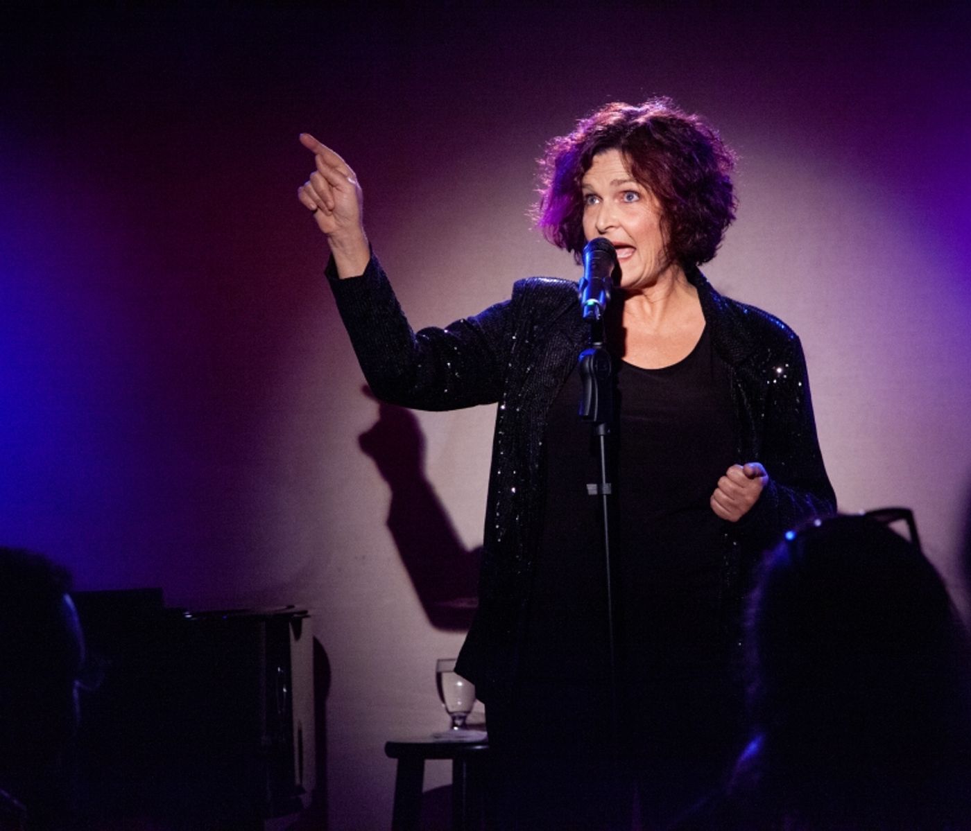 Photos: Therese Lee Plays RIDING THE BUS TO THE RED CARPET at Don't Tell Mama Photos: Therese Lee Plays RIDING THE BUS TO THE RED CARPET at Don't Tell Mama Image