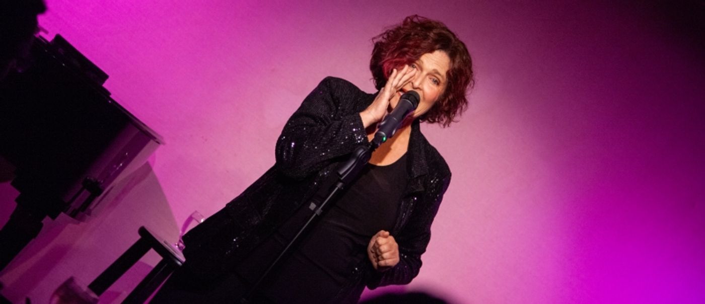 Photos: Therese Lee Plays RIDING THE BUS TO THE RED CARPET at Don't Tell Mama Photos: Therese Lee Plays RIDING THE BUS TO THE RED CARPET at Don't Tell Mama Image