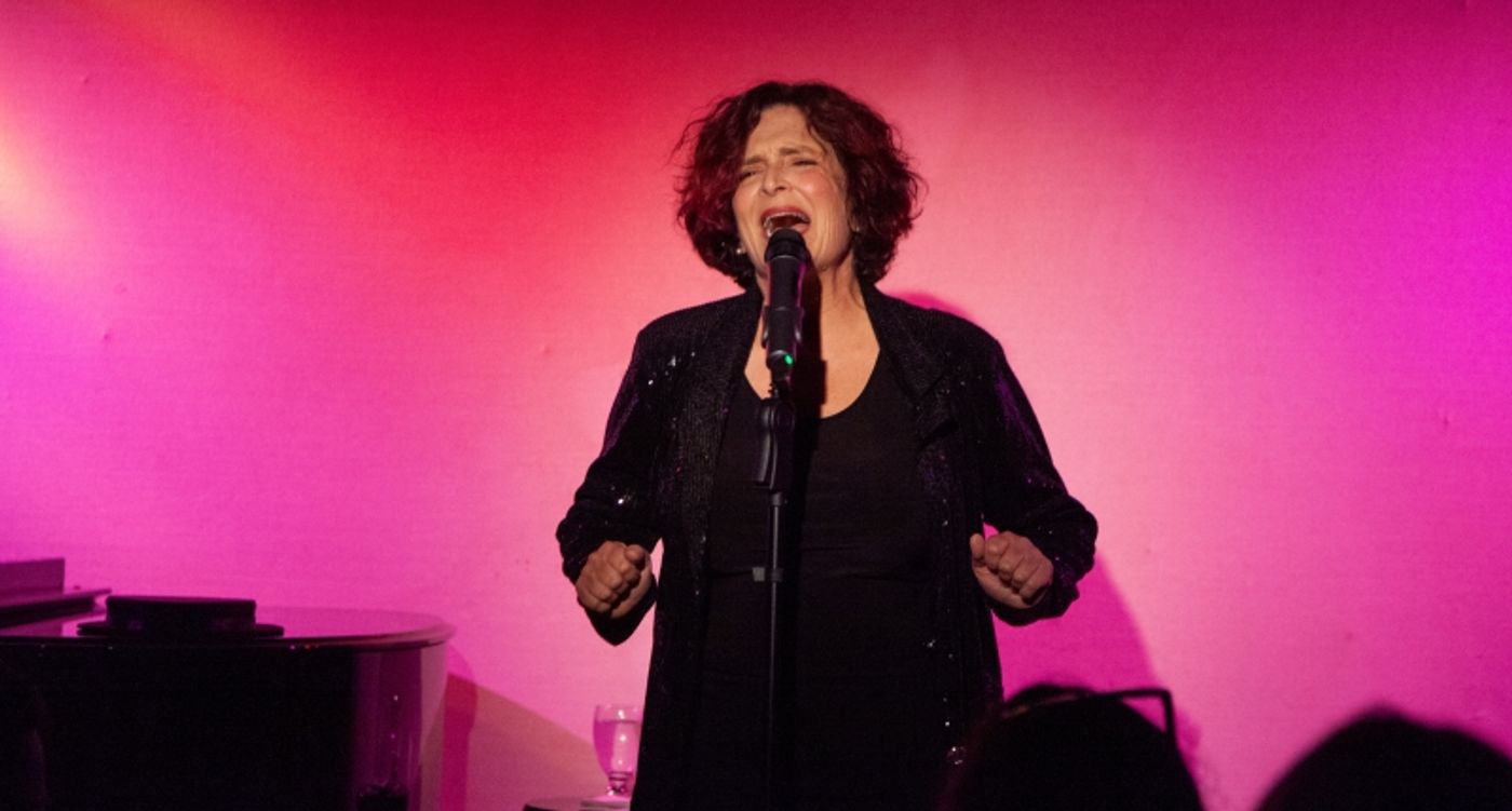 Photos: Therese Lee Plays RIDING THE BUS TO THE RED CARPET at Don't Tell Mama Photos: Therese Lee Plays RIDING THE BUS TO THE RED CARPET at Don't Tell Mama Image