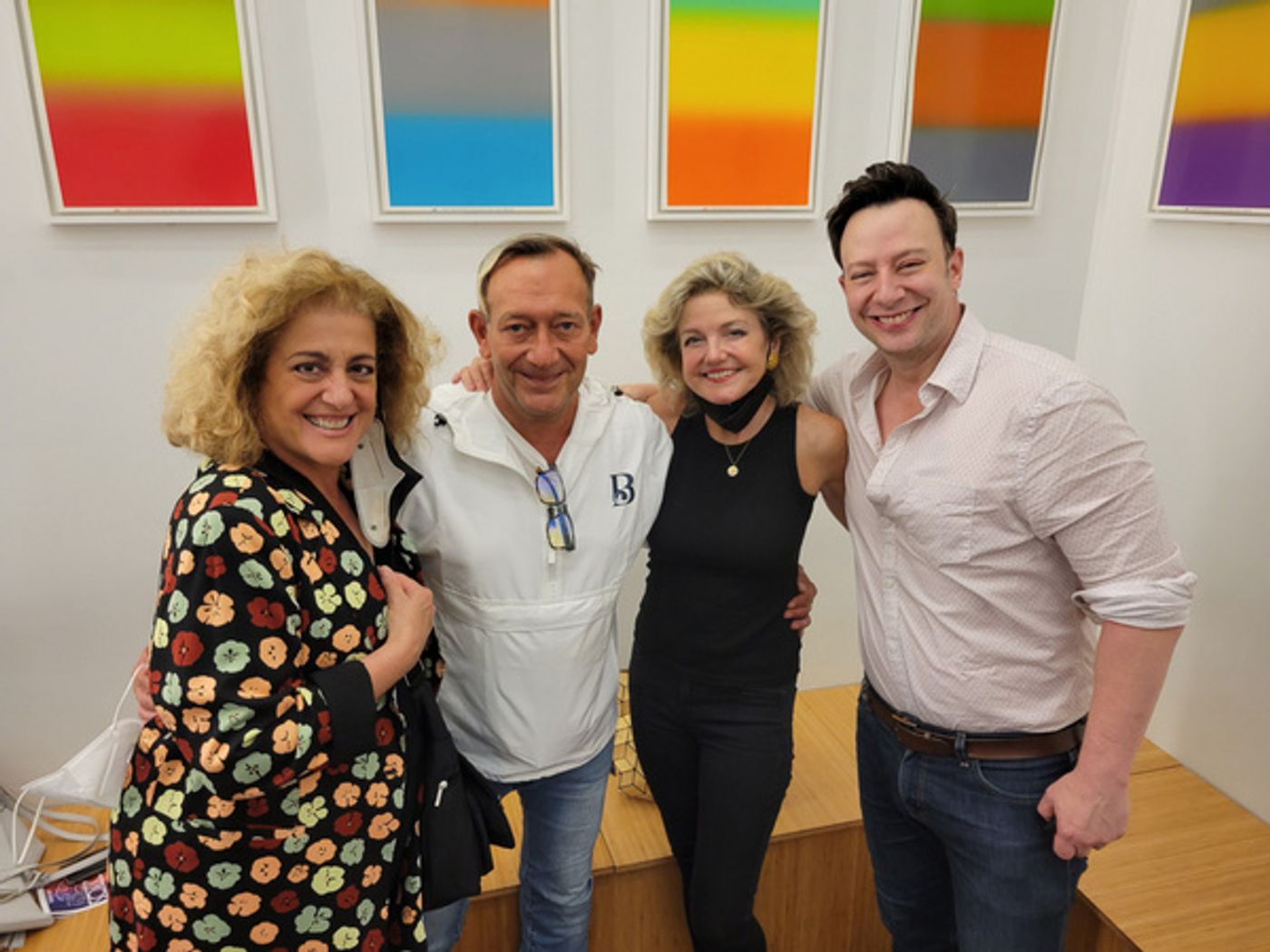 Photos: LOS OTROS Welcomes Friends and Family to the Show  Image