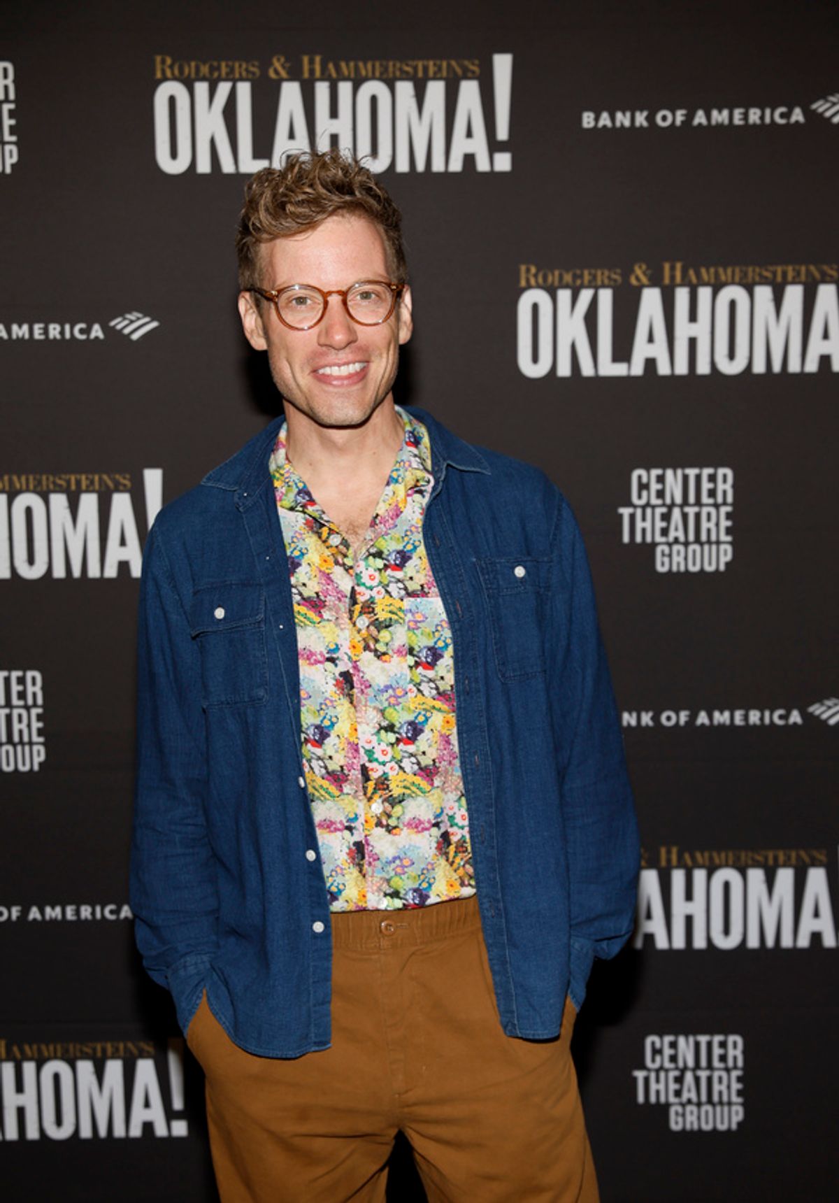 Actor Barrett Foa  at 