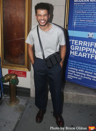 Jordan Fisher Photo