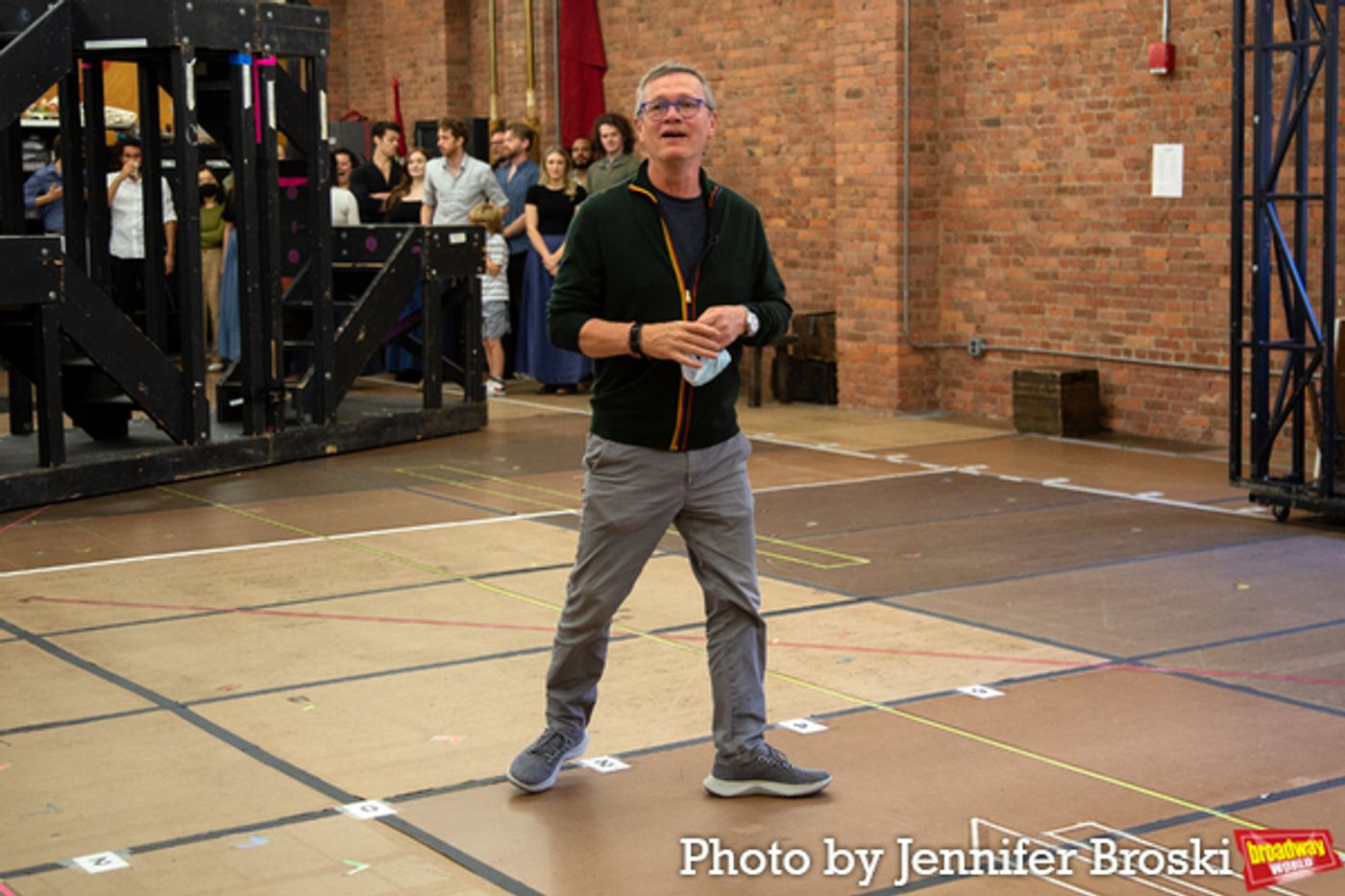 Photos: Meet the Company of the LES MISERABLES National  Tour  Image