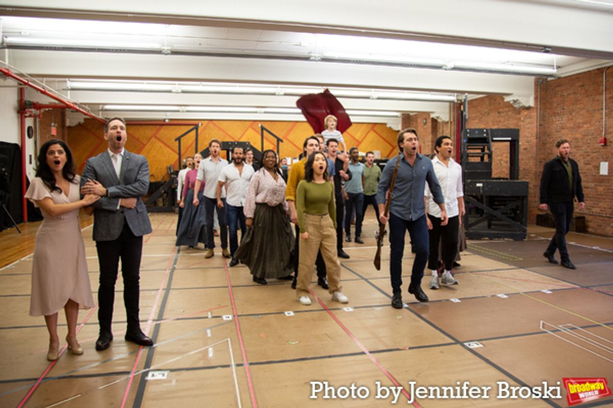 The cast of LES MISERABLES at Photos: Meet the Company of the LES MISERABLES National  Tour