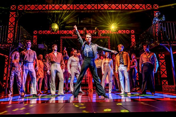 Jack Wilcox and the cast  Photo