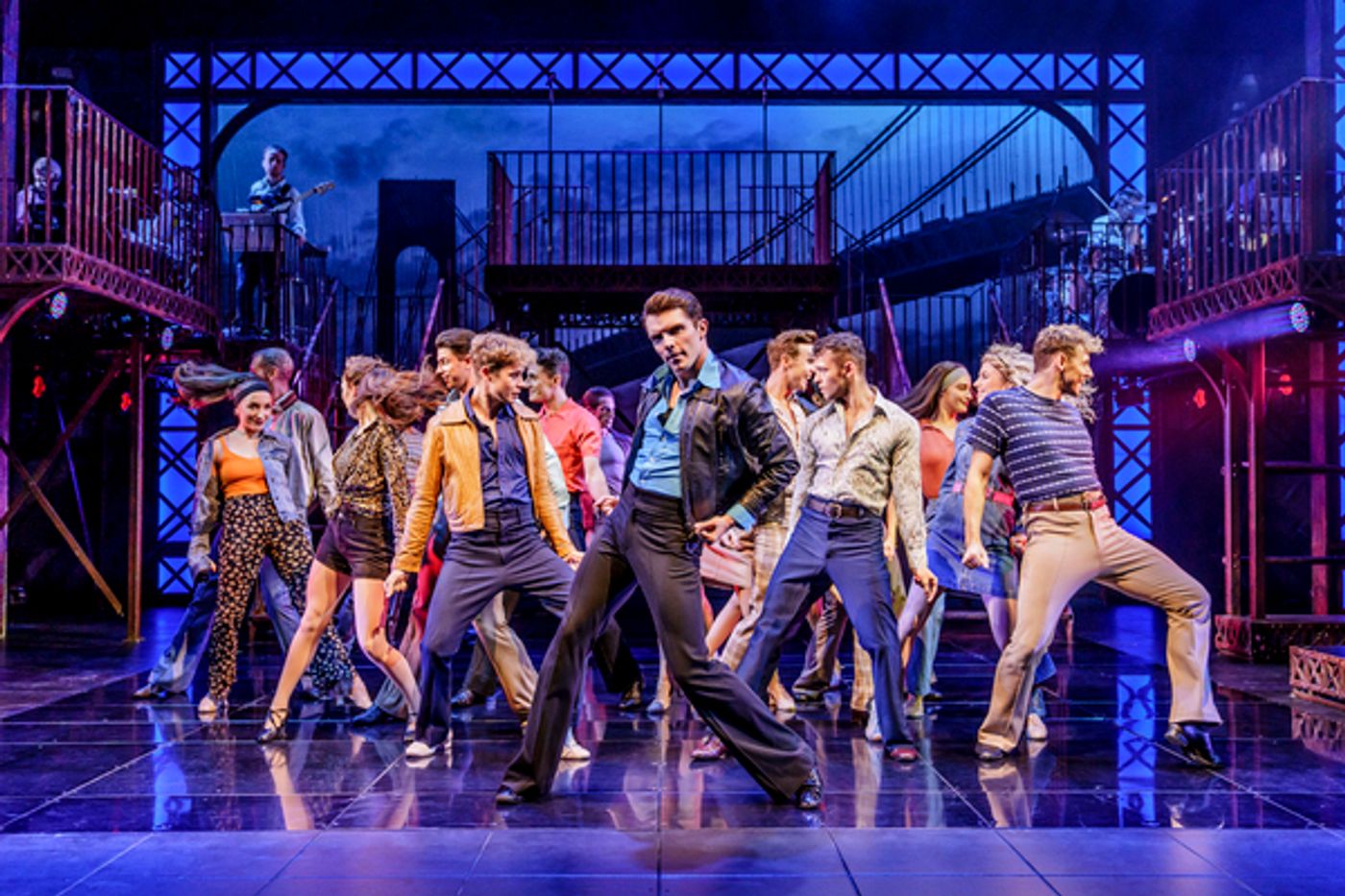 Photos: First Look at SATURDAY NIGHT FEVER UK Tour Photos: First Look at SATURDAY NIGHT FEVER UK Tour Image