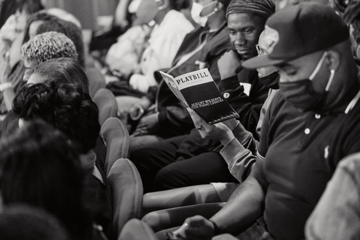 Photos & Video: See Samuel L. Jackson, John David Washington, Danielle Brooks & More at THE PIANO LESSON First Preview  Image