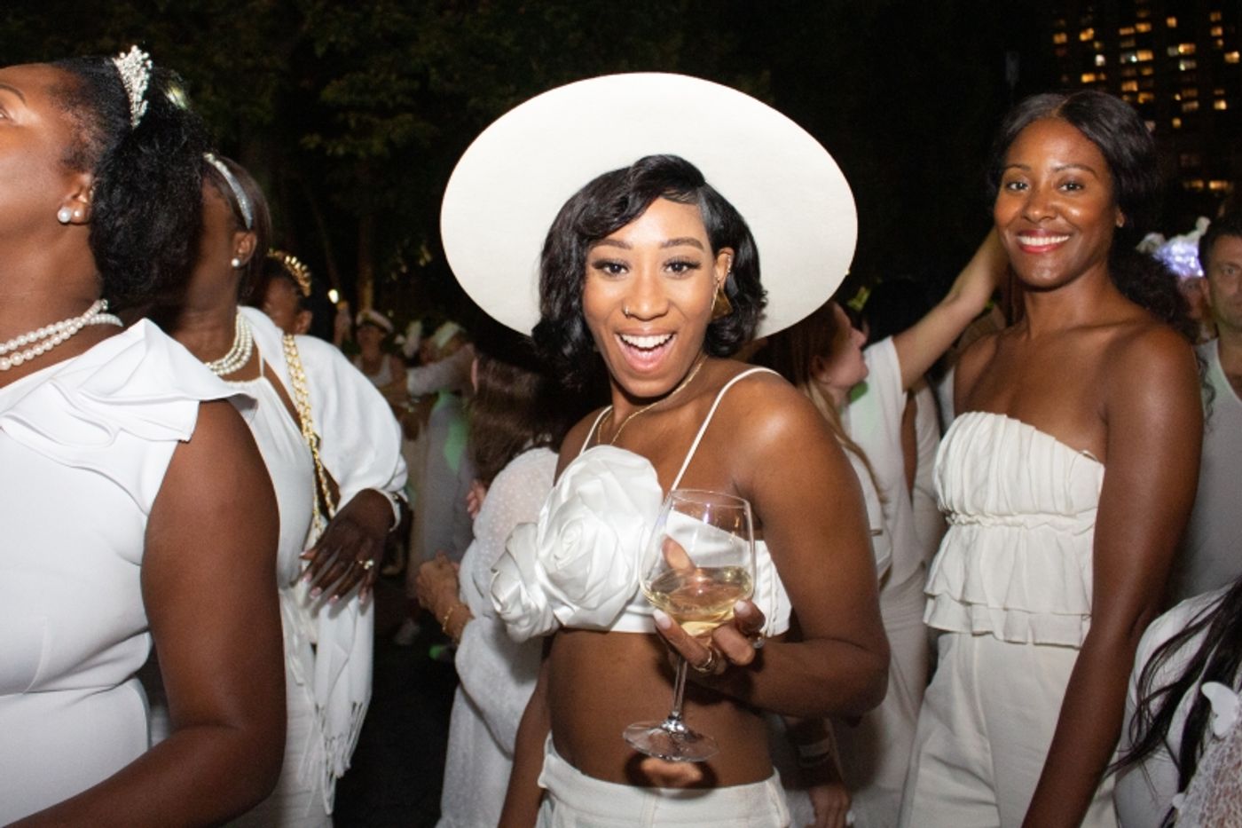 Photos: LE DINER EN BLANC in NYC  Image