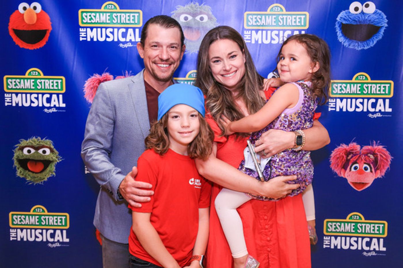 Photos: See Celia Keenan-Bolger, Miguel Cervantes & More on the Red Carpet for SESAME STREET THE MUSICAL  Image